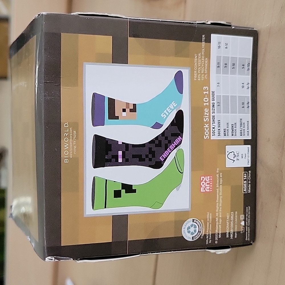 Minecraft 3 Men's Novelty Crew Socks - New